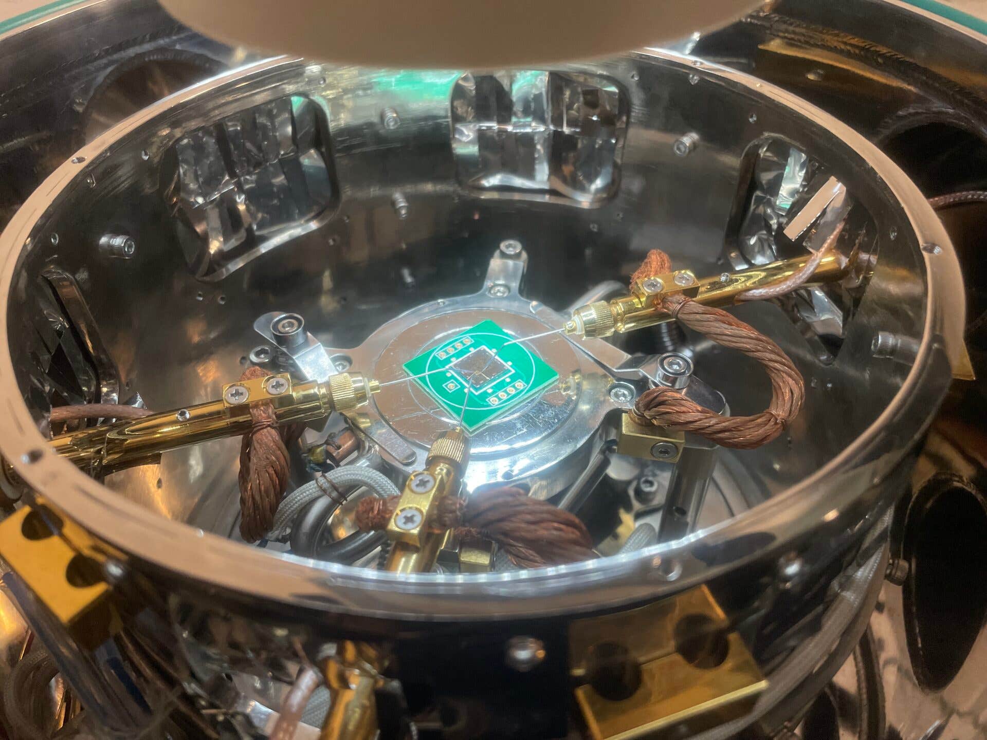 Protons set to power next-generation, brain-inspired, neuromorphic ...