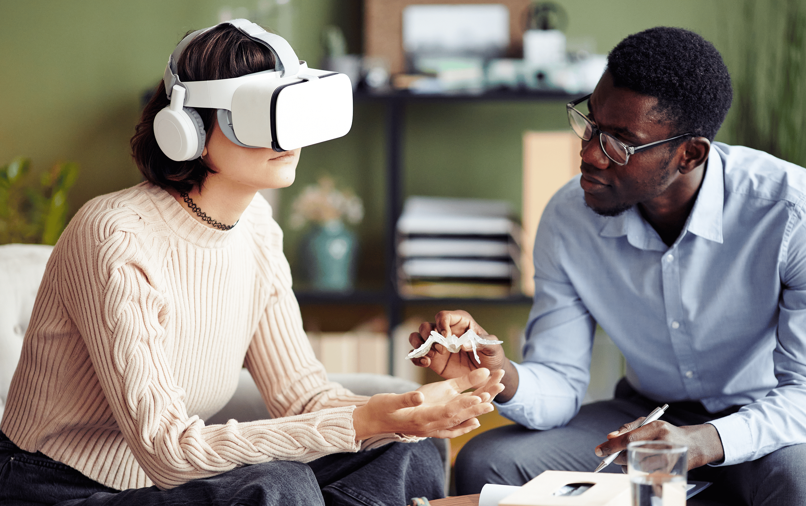 VR Therapy can help inmates practice social interactions and address common psychological health issues. (CREDIT: VIC Tech)