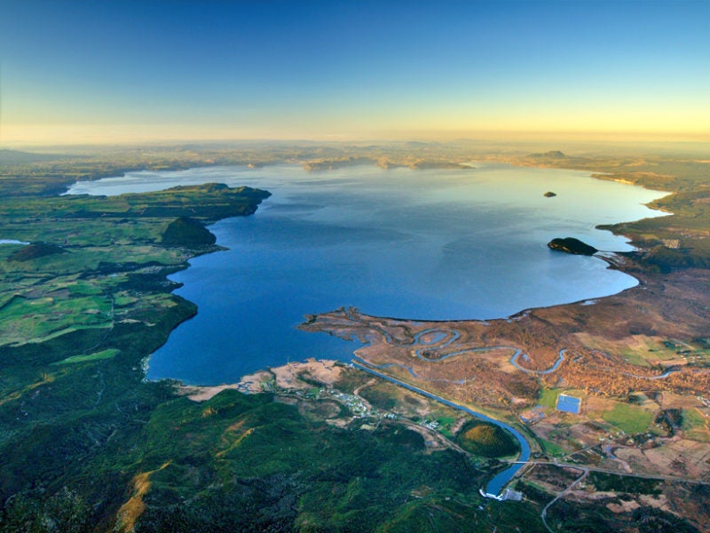 Lake Taupo – the water-filled caldera of the Taupo volcano – is the largest lake by surface area in New Zealand. It has a surface area of 238 square miles (616 sq. km).