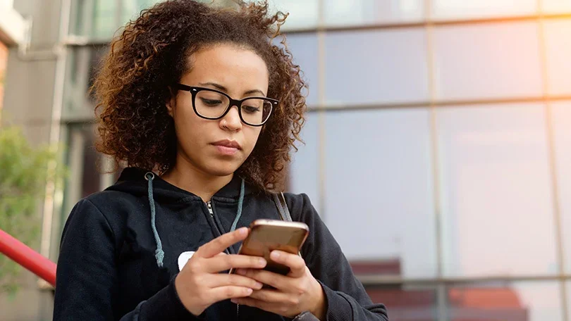 Text messages are great for a quick check-in that can be very beneficial to the relationship quality