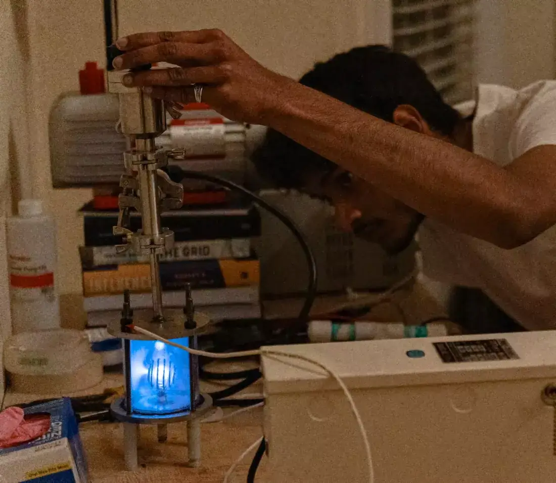 Hudhayfa Nazoordeen, a math major from the University of Waterloo, created a mini fusor using parts he bought online Hudhayfa Nazoordeen, a math major from the University of Waterloo, created a mini fusor using parts he bought online