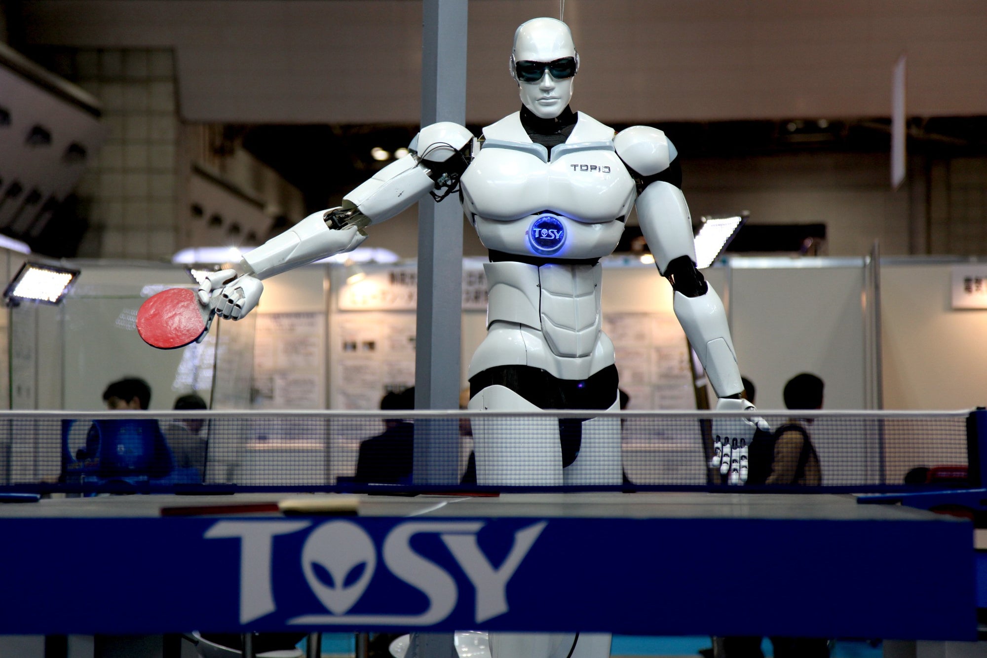 Self-powered sensors transform robotics technology