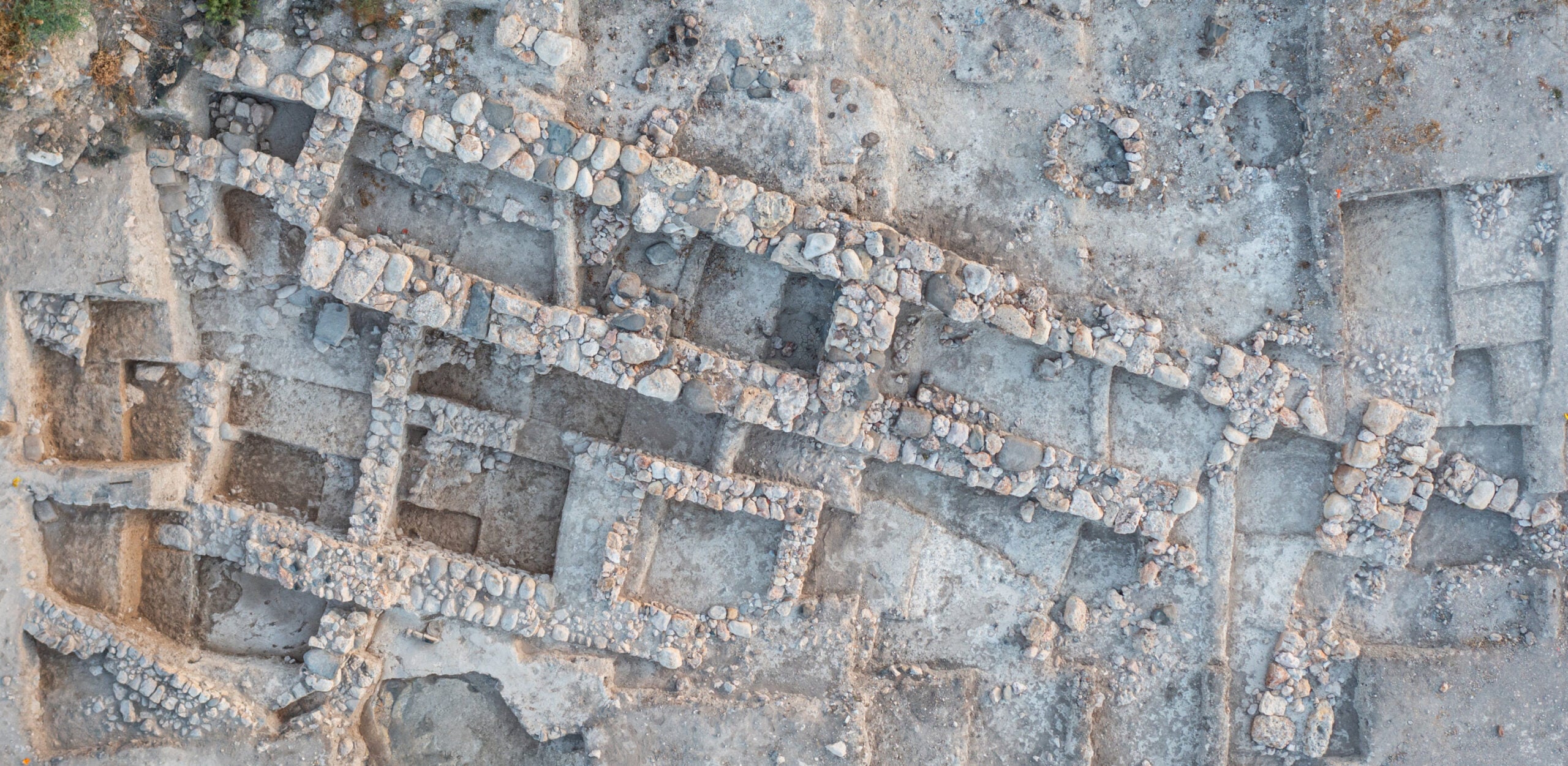 An Iron Age citadel and Mamluk-period installation in which the inscription was incorporated in secondary use. 