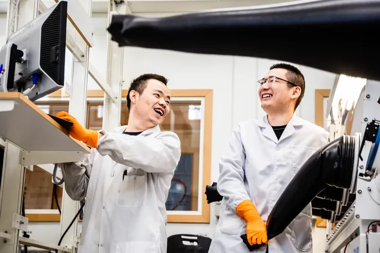 Niansheng Xu and Xun Xiao are the main authors of the paper published in the journal Nature.