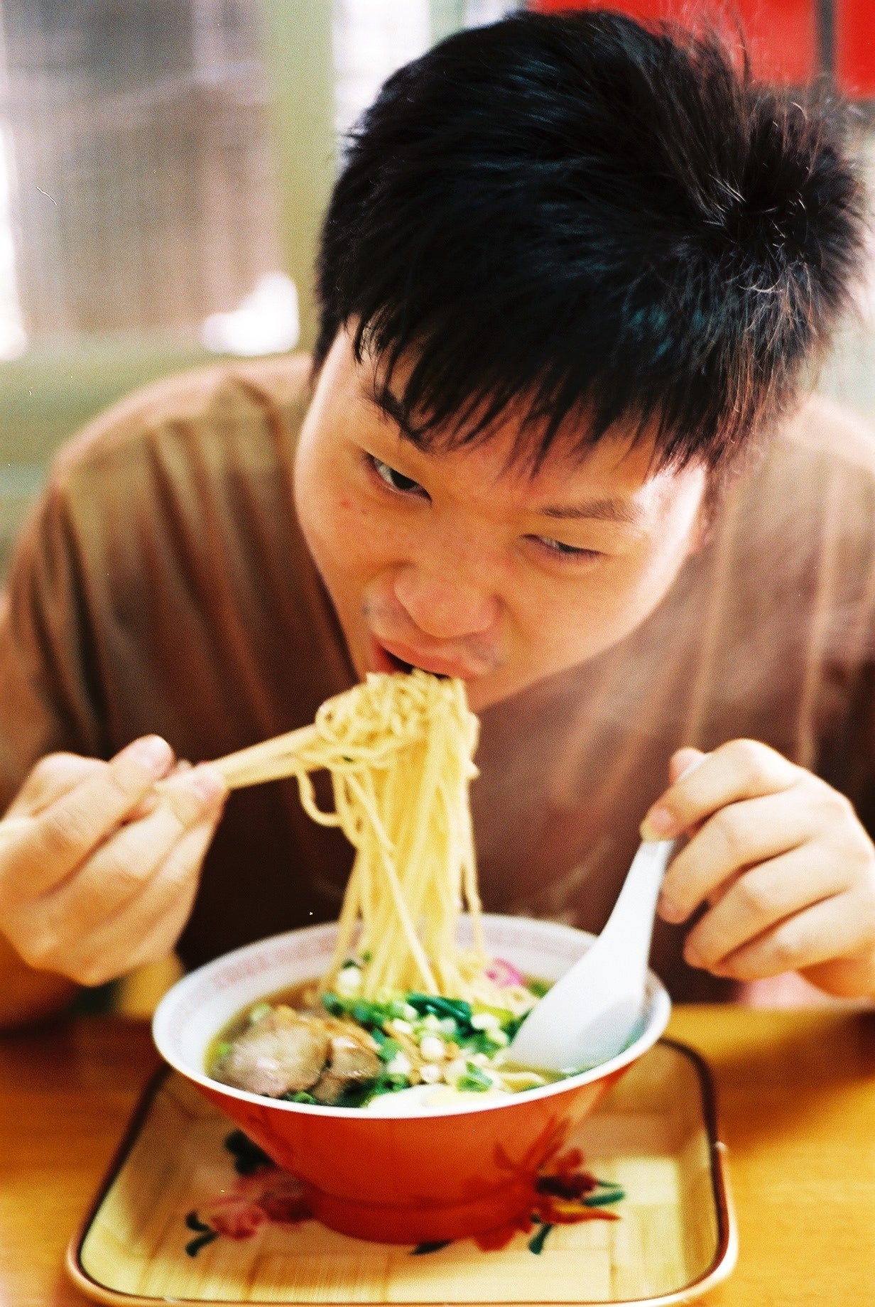 New findings suggest taking smaller, more numerous bites and chewing more thoroughly can extend meal duration and potentially reduce overall food consumption, helping to prevent obesity.
