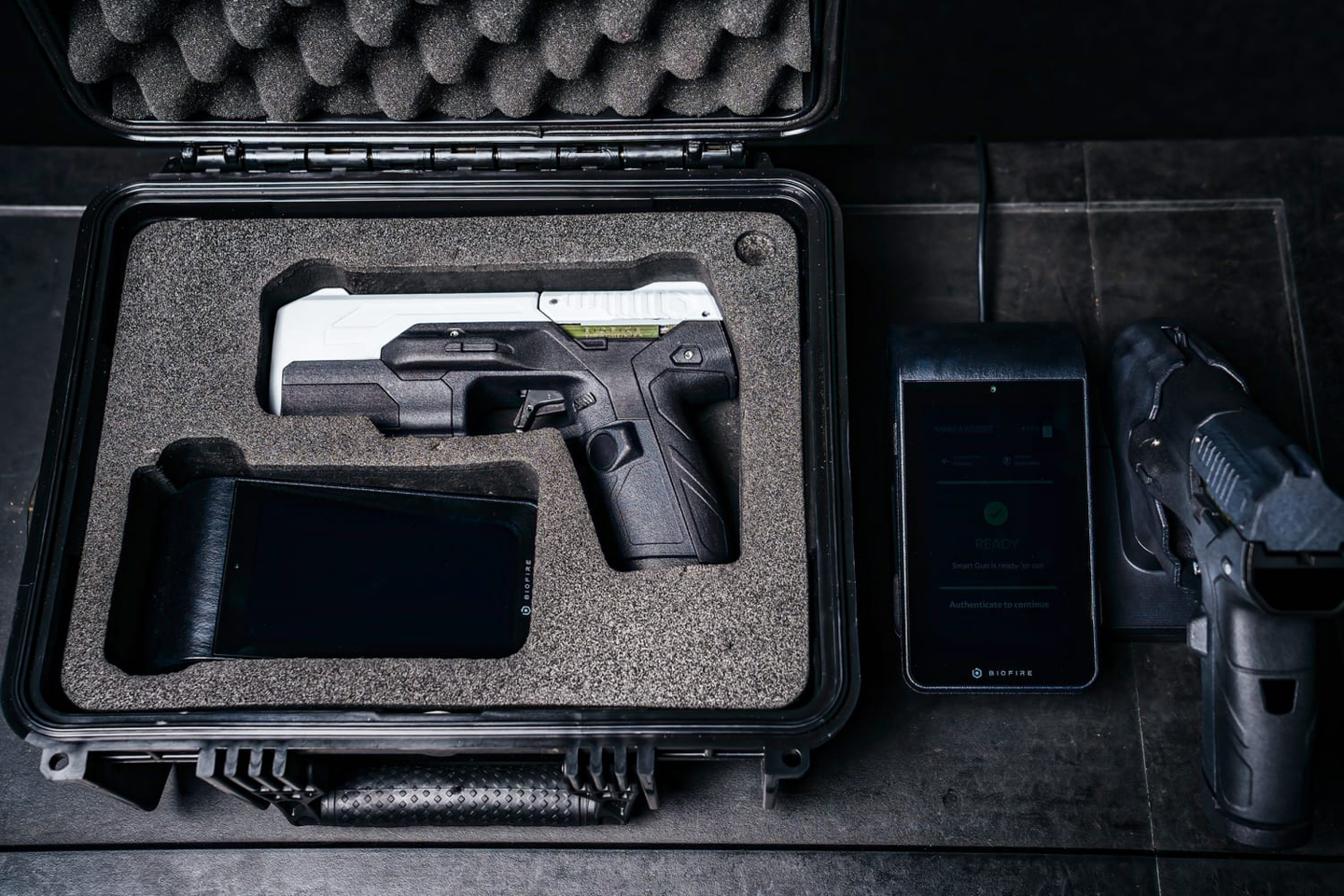 Biofire's biometric weapon uses fingerprint and facial recognition to identify authorized users. 
