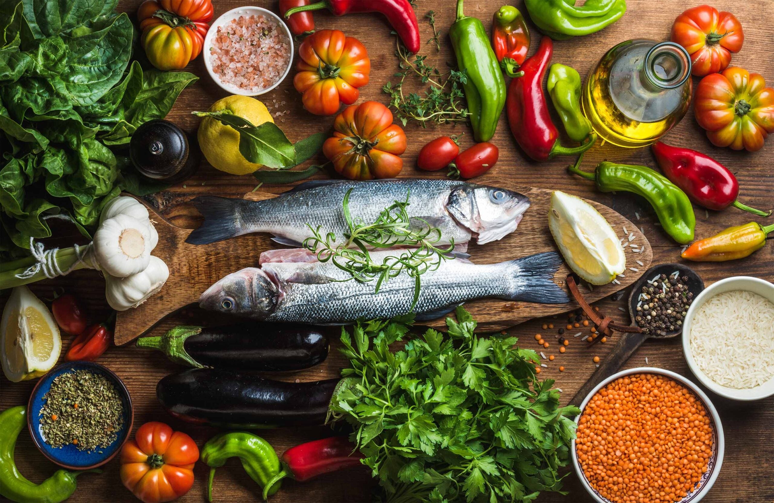 The Mediterranean and Planetary Health diets both support longer life and protect the planet with fewer greenhouse gases.