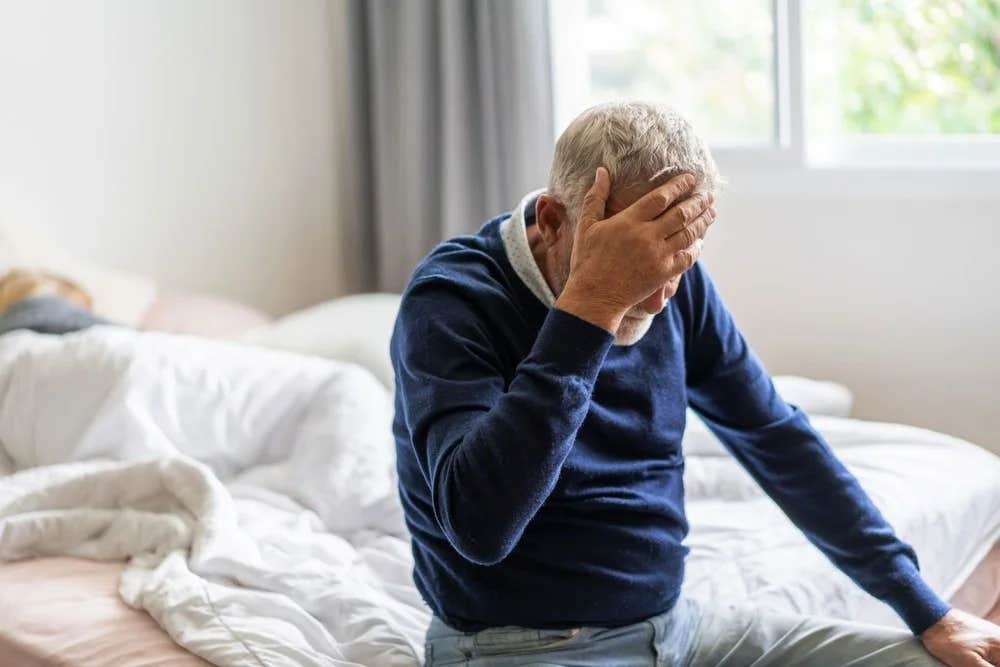 A new AI tool reads brainwaves during sleep to predict future memory problems years before symptoms appear.