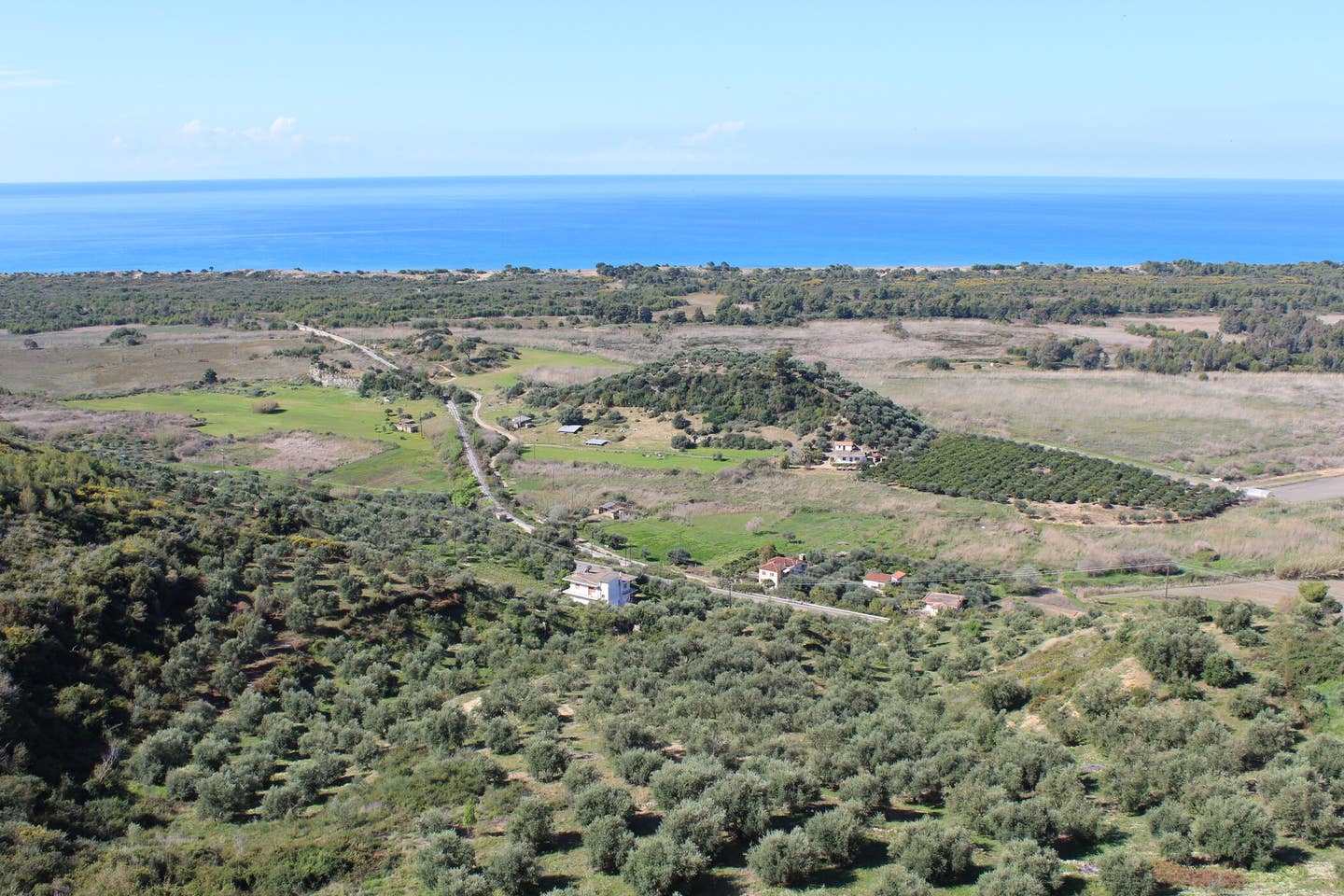 The group of hills named Kleidi from northeast (view from the fortress of Samikon.