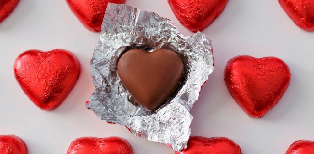 New study shows the heart has sweet taste receptors that react to sugar and sweeteners, affecting heartbeat and heart health.