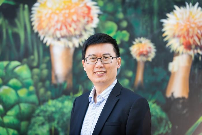 Professor Yuming Guo

