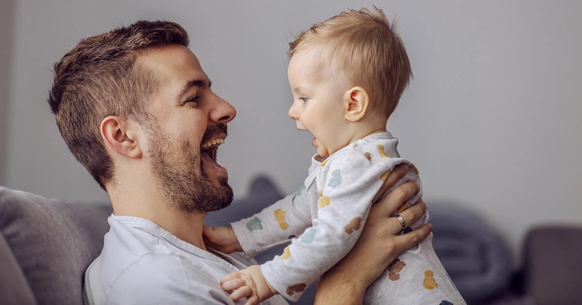By 15 months, babies can guess what new words mean—even without seeing the object—using context clues from conversation.