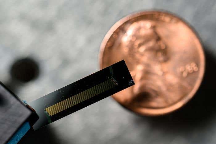 A chip-scale laser from UC Santa Barbara and Rochester may transform LiDAR, clocks, and quantum sensing with record-setting precision.