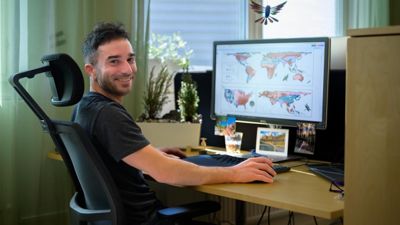 Rubén Bernardo-Madrid, Department of Physics, is the lead author of the study. 