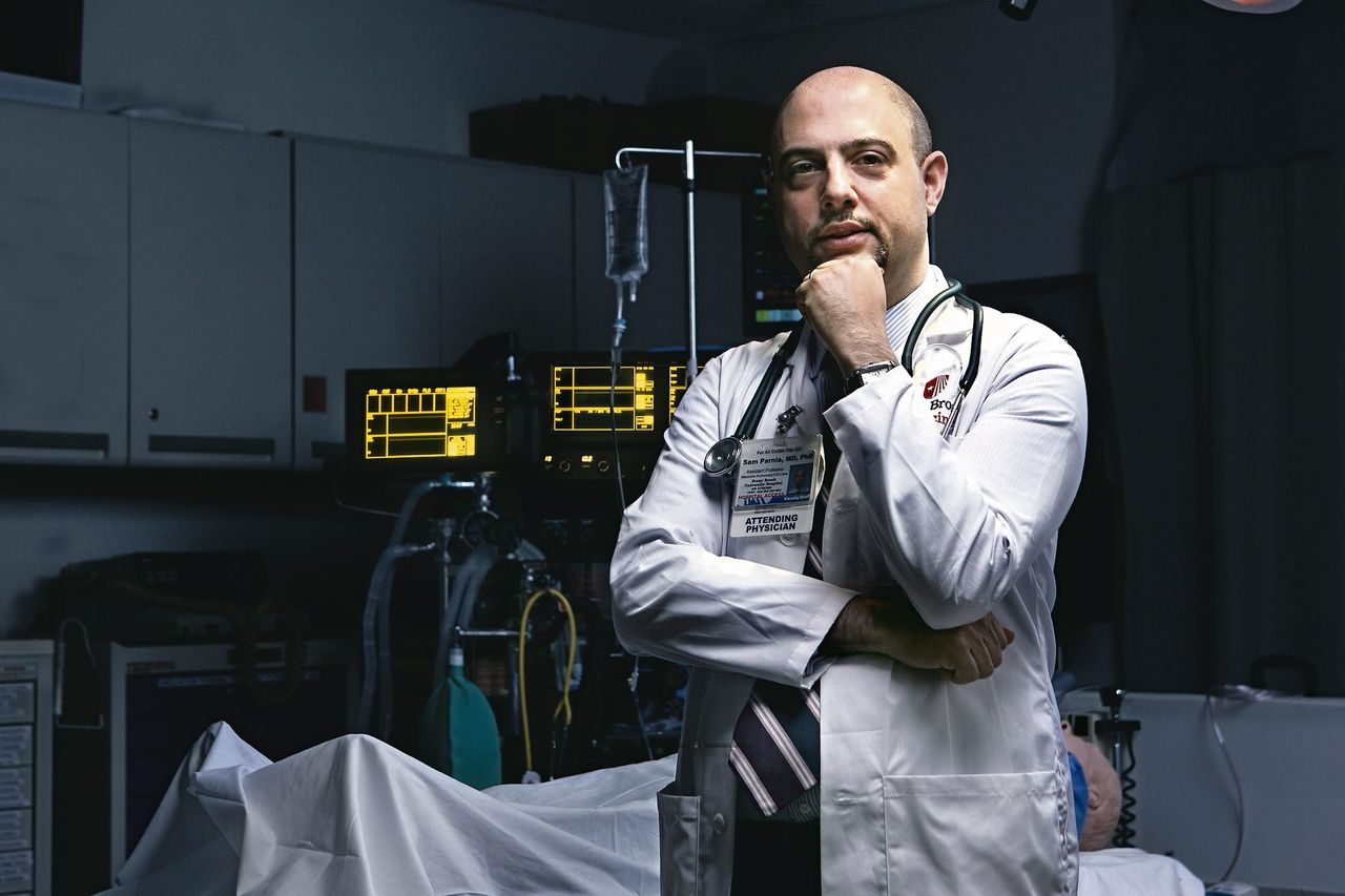 Dr. Sam Parnia, a critical care specialist at NYU Langone Health, has also spent years studying what happens to the mind as people approach death.