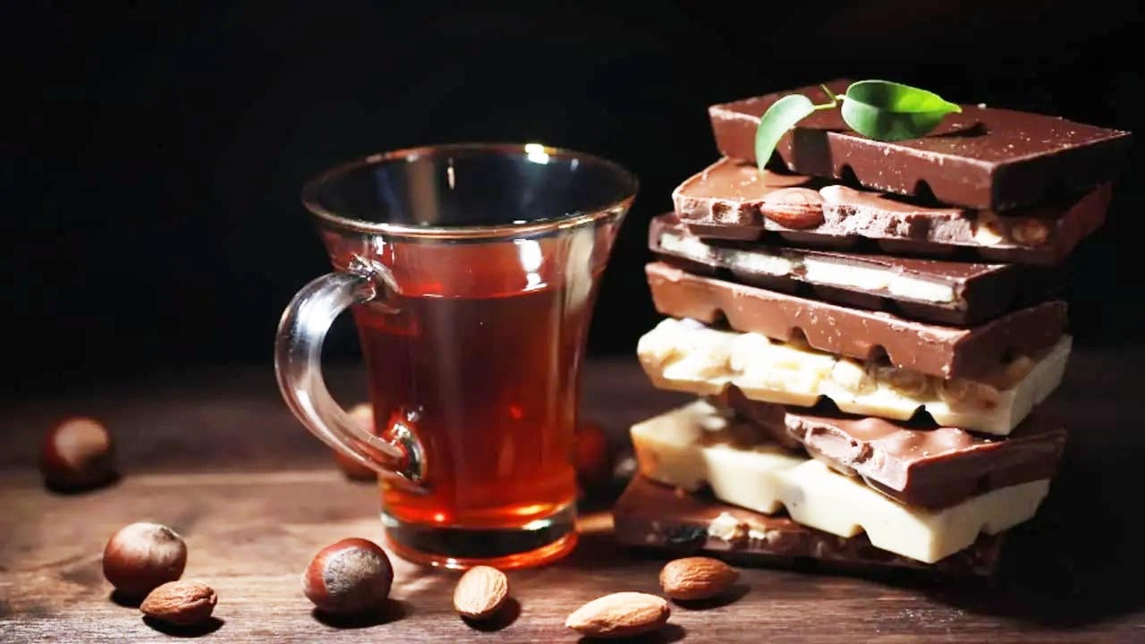 Everyday foods rich in flavan-3-ols, like tea and chocolate, significantly improve blood pressure and heart health.