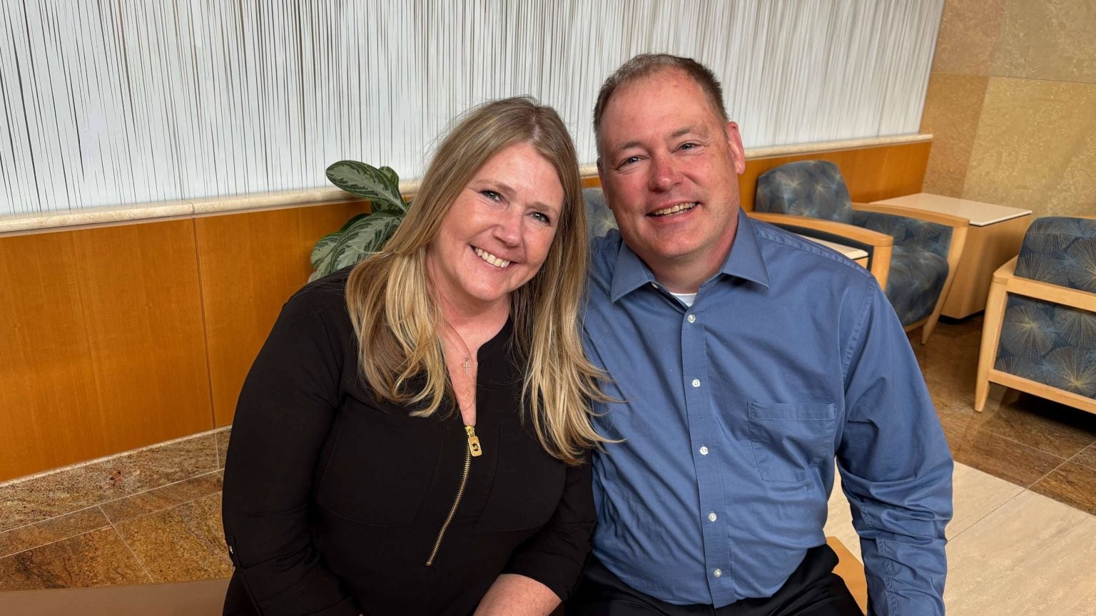 Cindy Kendall donated a kidney and stems cells to her brother, Mark Welter