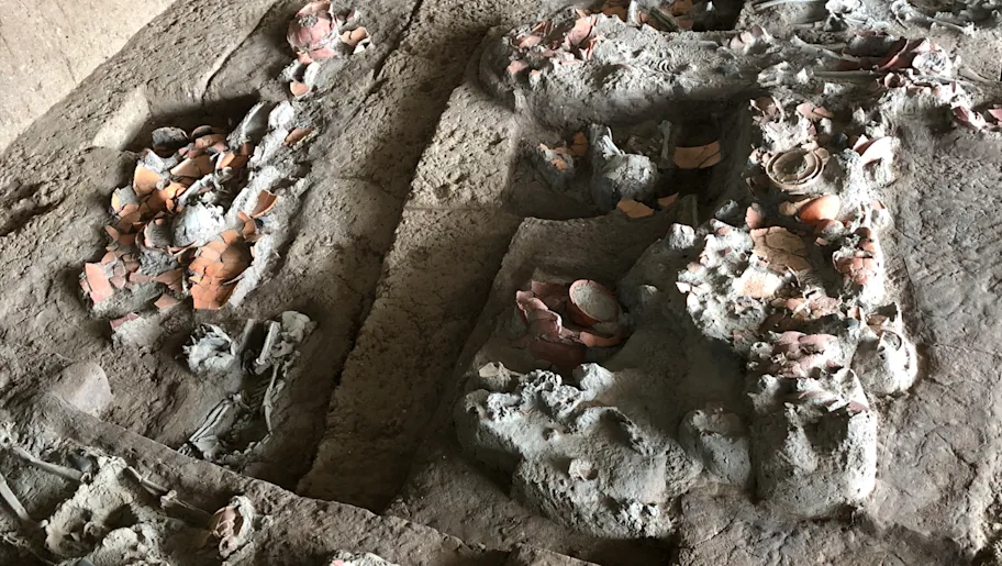 Archaeological burials with associated artifacts at Nong Ratchawat.