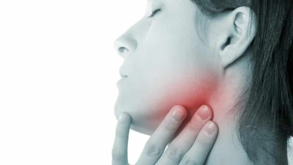 Oral squamous cell carcinoma, the most common type of oral cancer, remains one of the deadliest due to late diagnosis—highlighting the urgent need to identify key oral squamous cell carcinoma genes for earlier detection and treatment.