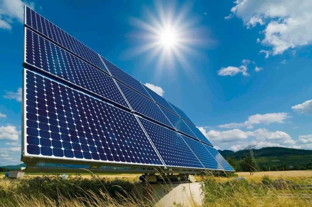 New organic solar cells double efficiency to 8.7% with eco-friendly materials and low-heat methods.