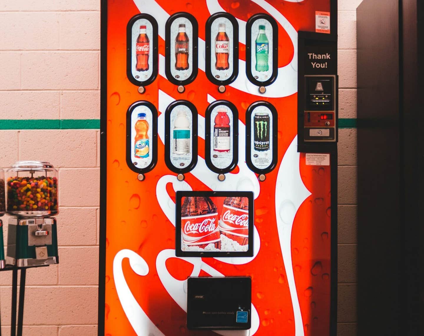 Public health strategies should address all sweetened beverages, not just sugary ones.