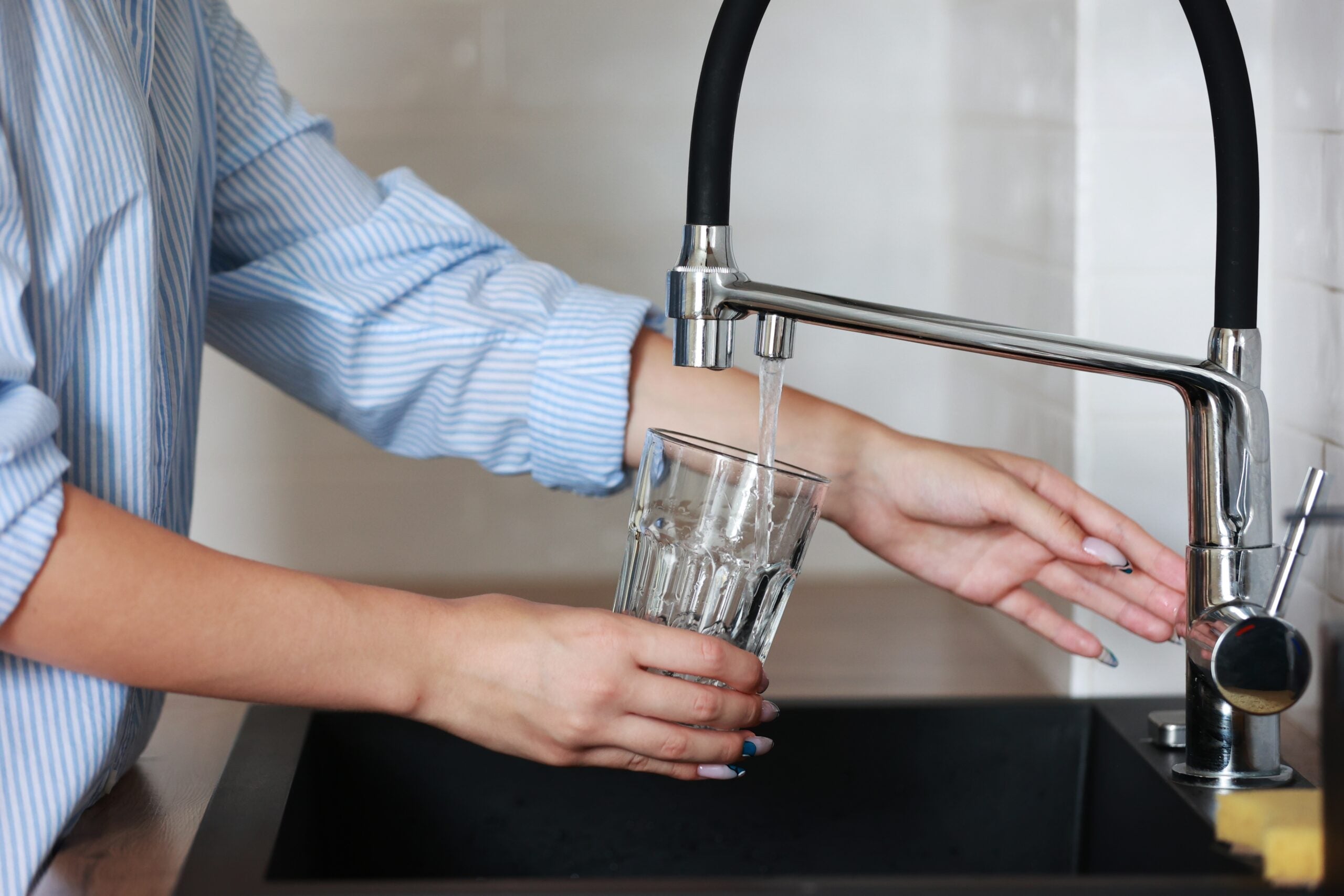 Nitrate in drinking water is associated with increased odds of spontaneous preterm birth.