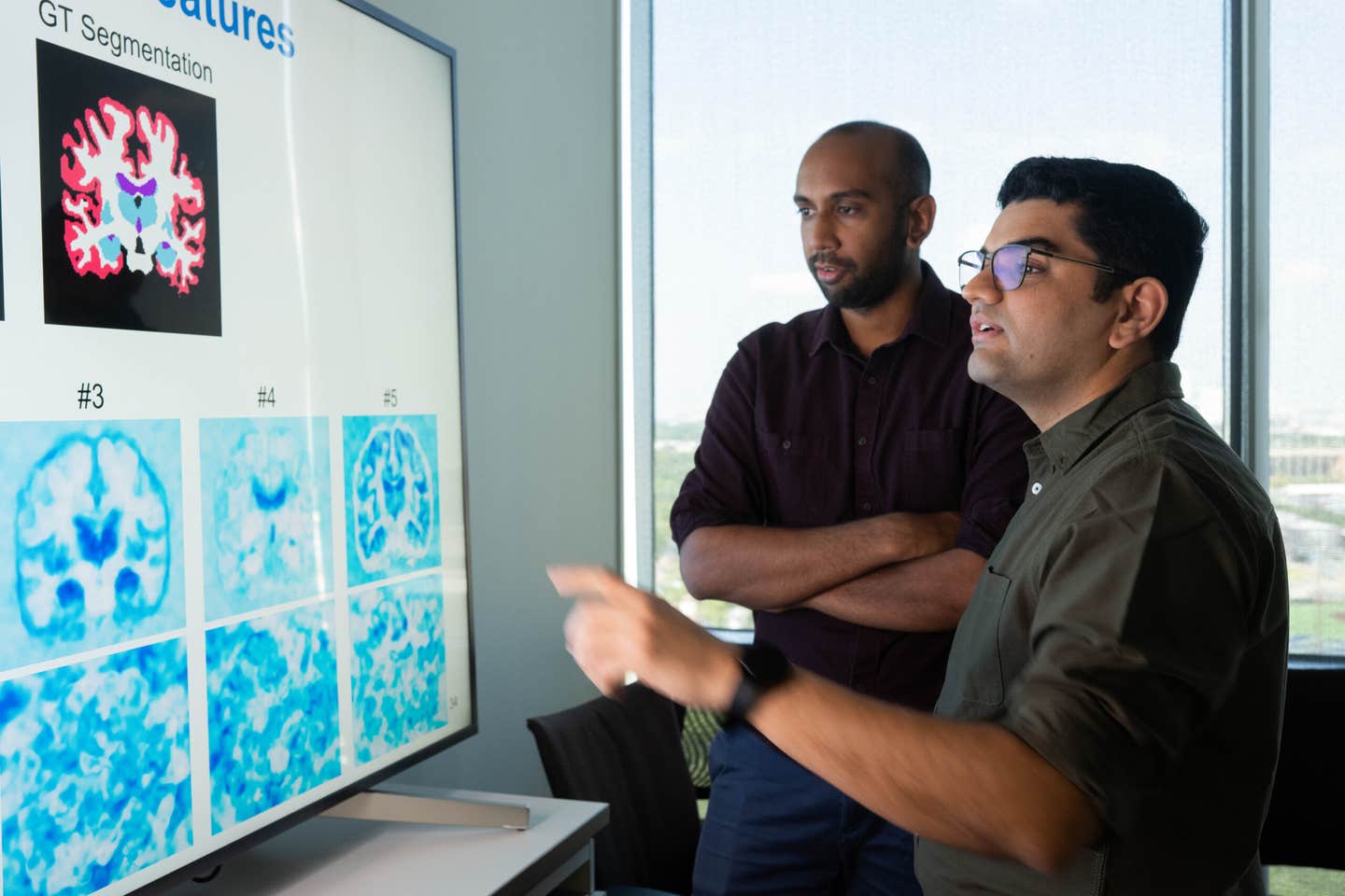 Guha Balakrishnan and Kushal Vyas created MetaSeg which matches U-Net’s MRI segmentation accuracy using 90% fewer parameters.