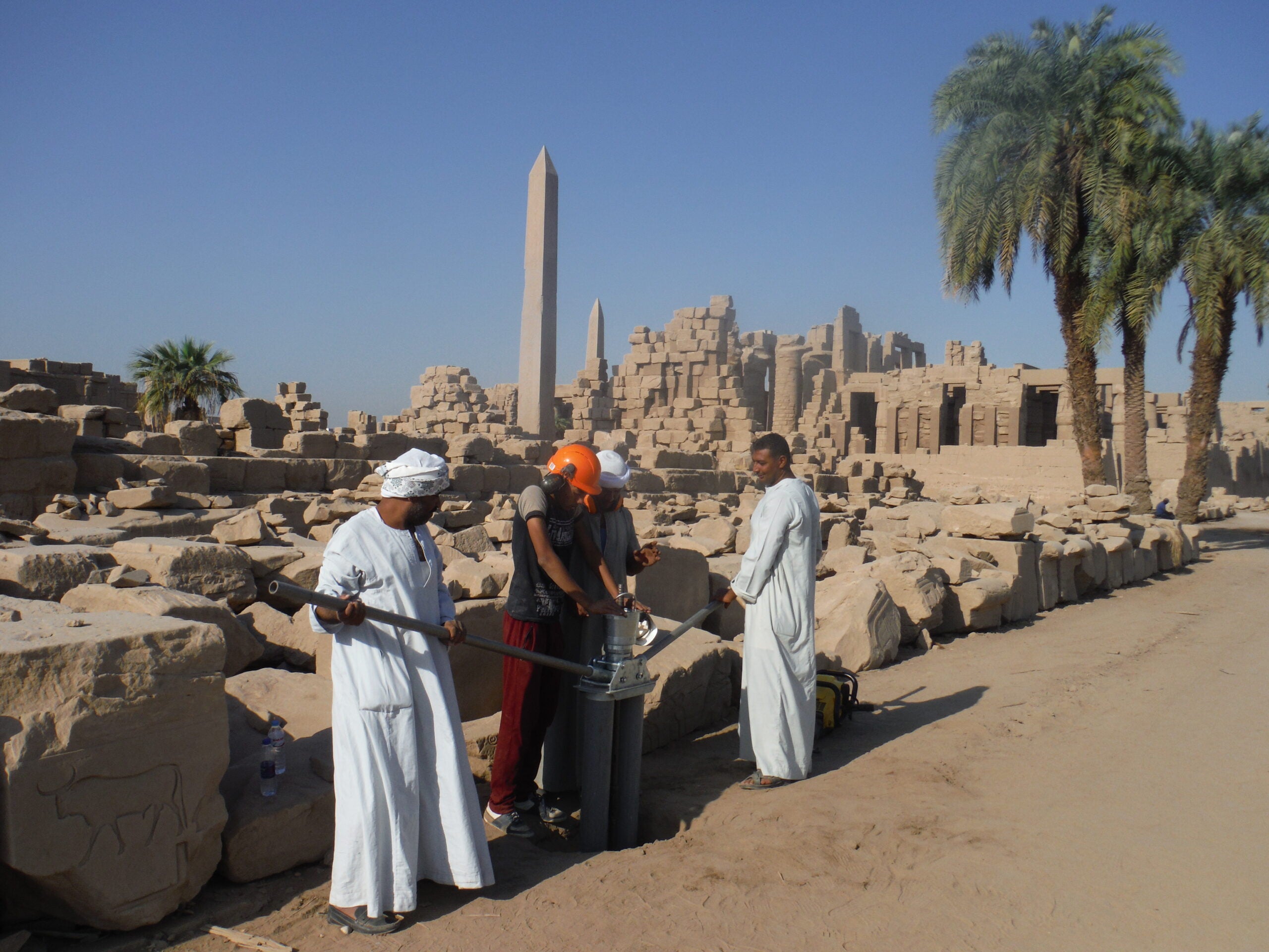 Core samples being extracted at Karnak. 