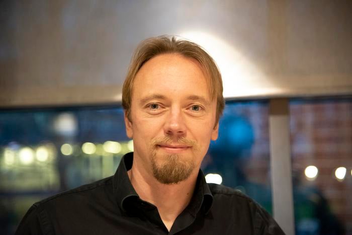 Andreas Dahlin, Professor, the Department of Chemistry and Chemical Engineering, Chalmers University of Technology, Sweden.