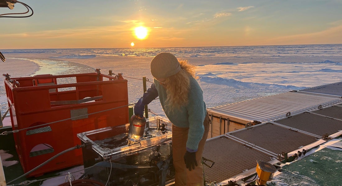 Measurements of nitrogen fixation in the Arctic Ocean aboard RV Polarstern.
