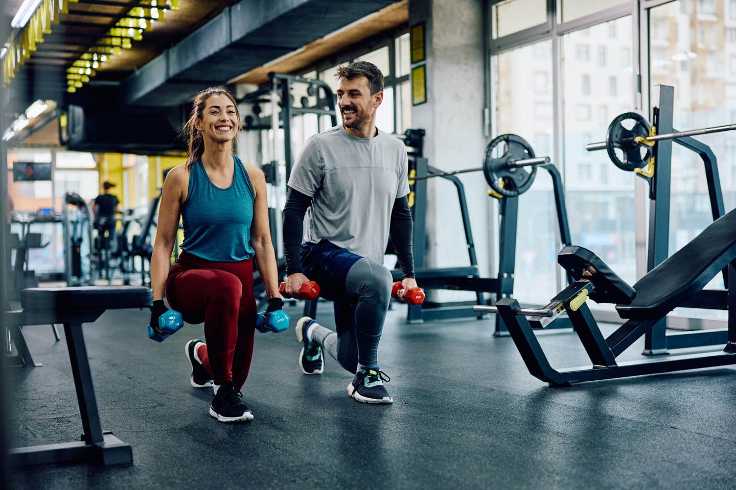 Short, high-intensity “exercise snacks” lasting under five minutes can significantly improve heart and muscle fitness