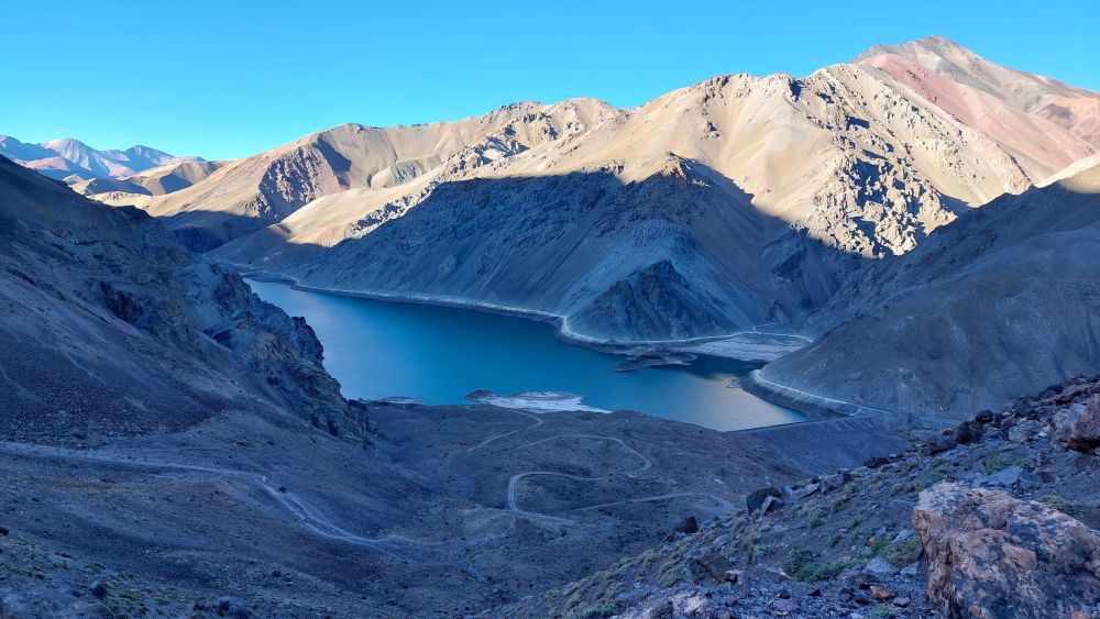La Laguna Reservoir plays a key role in regulating water resources for agriculture and drinking in the Andes of north-central Chile. The inflow to the reservoir is driven by snow and ice melt.