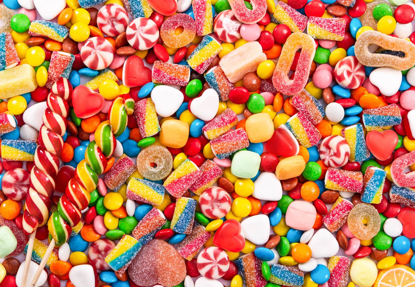 A new study reveals that sorbitol, a popular sugar substitute, may contribute to liver disease when gut microbes fail to break it down.