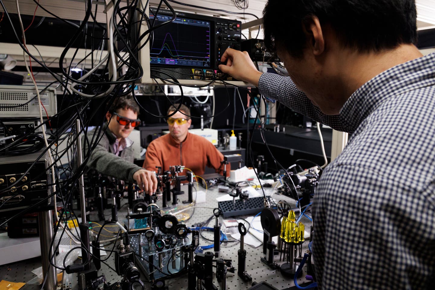Researchers at Purdue University have achieved a long-sought milestone, demonstrating what they call a “photonic transistor” that operates at single-photon intensities.