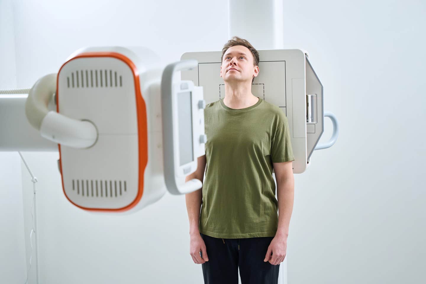 A new study finds that artificial intelligence can estimate biological aging from routine chest X-rays