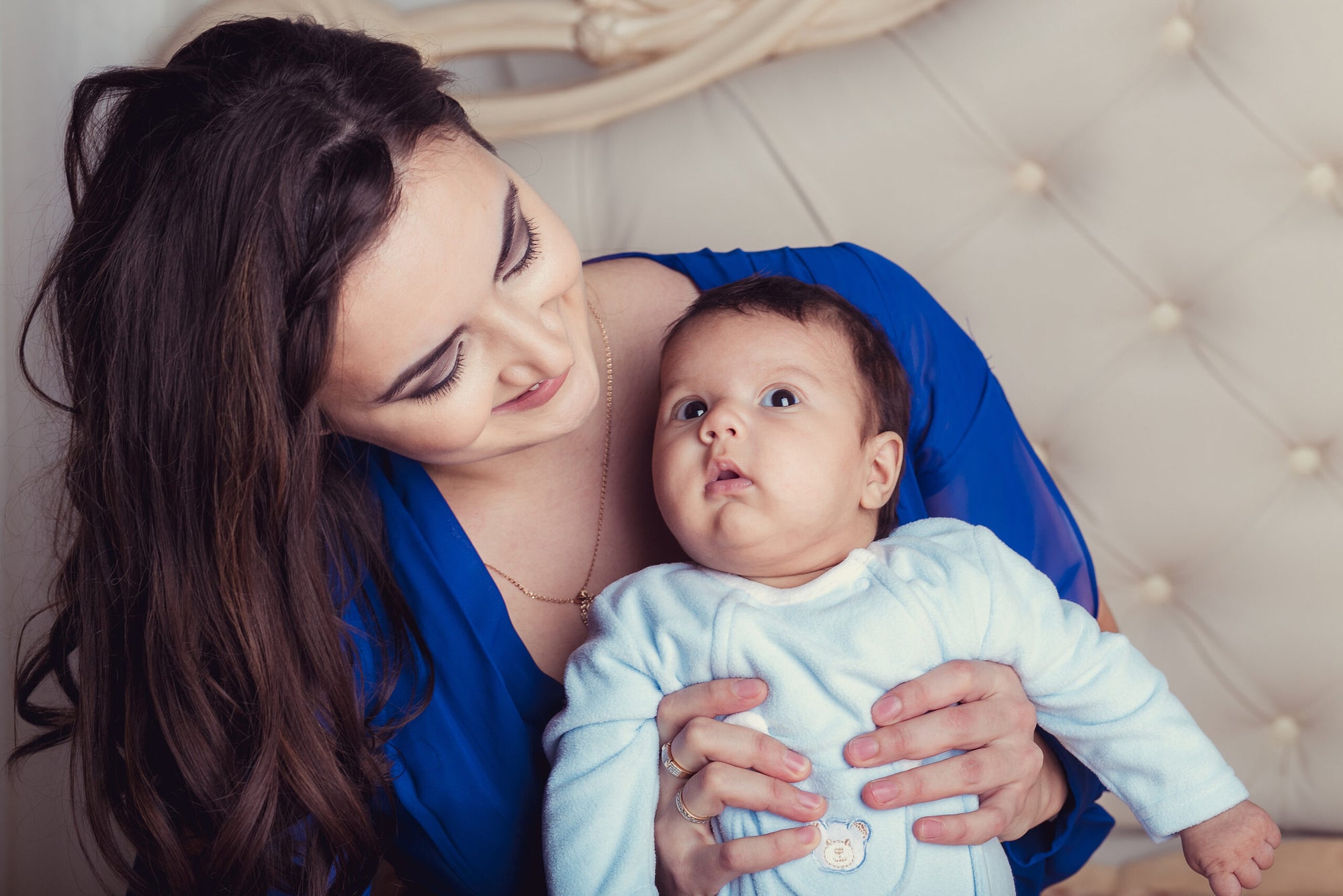 Infant brains begin visual awareness as early as 2 months of age