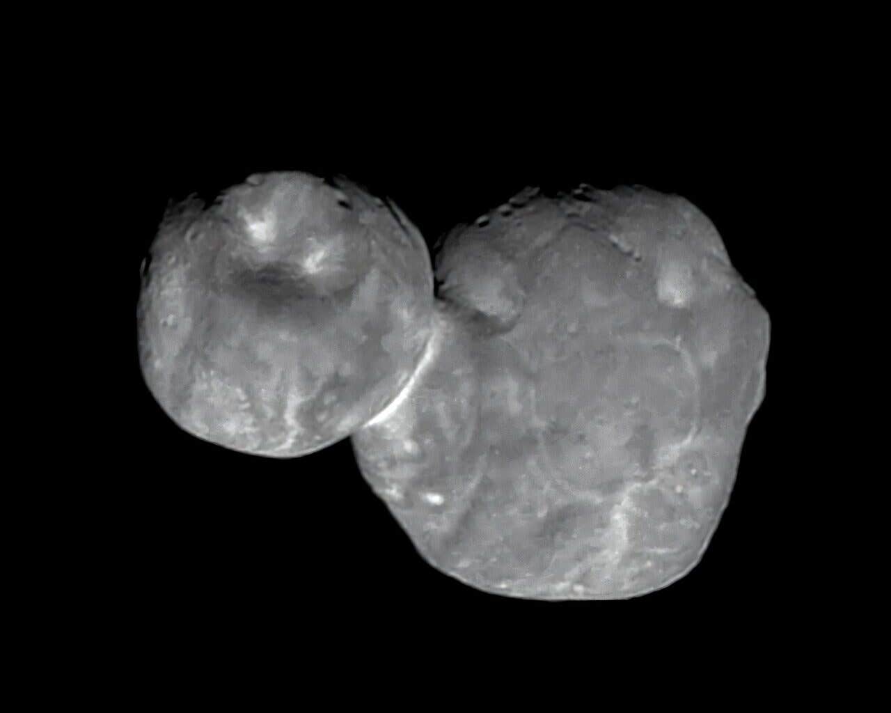 Kuiper Belt object 2014 MU69, informally known as Ultima Thule. New simulations suggest Kuiper Belt “snowman” objects can form directly from gravitational collapse, without rare events.