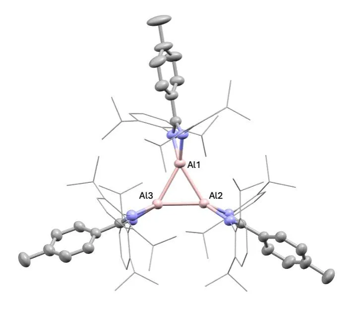A cyclotrialumane - a cyclic trimer with a three-aluminium core