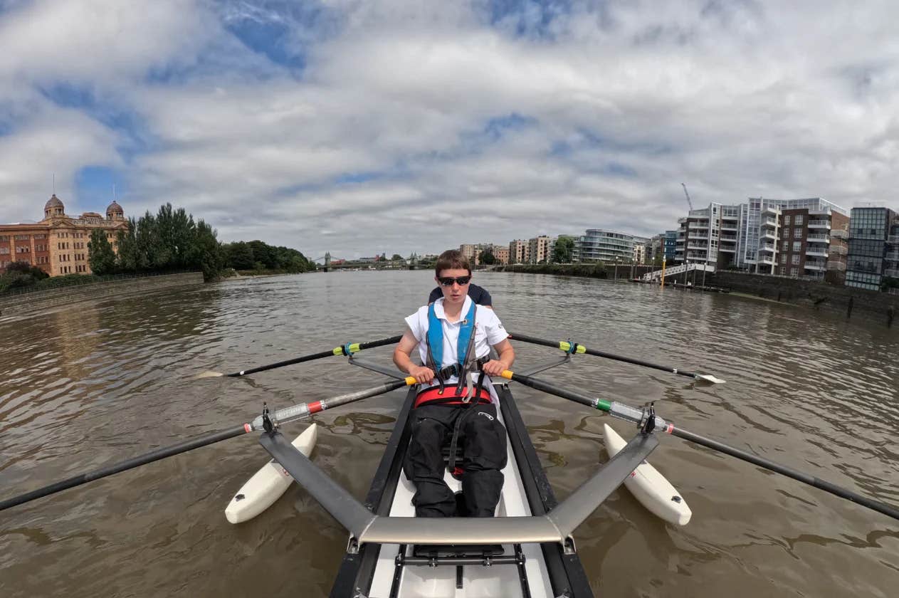Becky Coleman aims to row the full Thames Boat Race course, pushing for more accessible rowing opportunities.