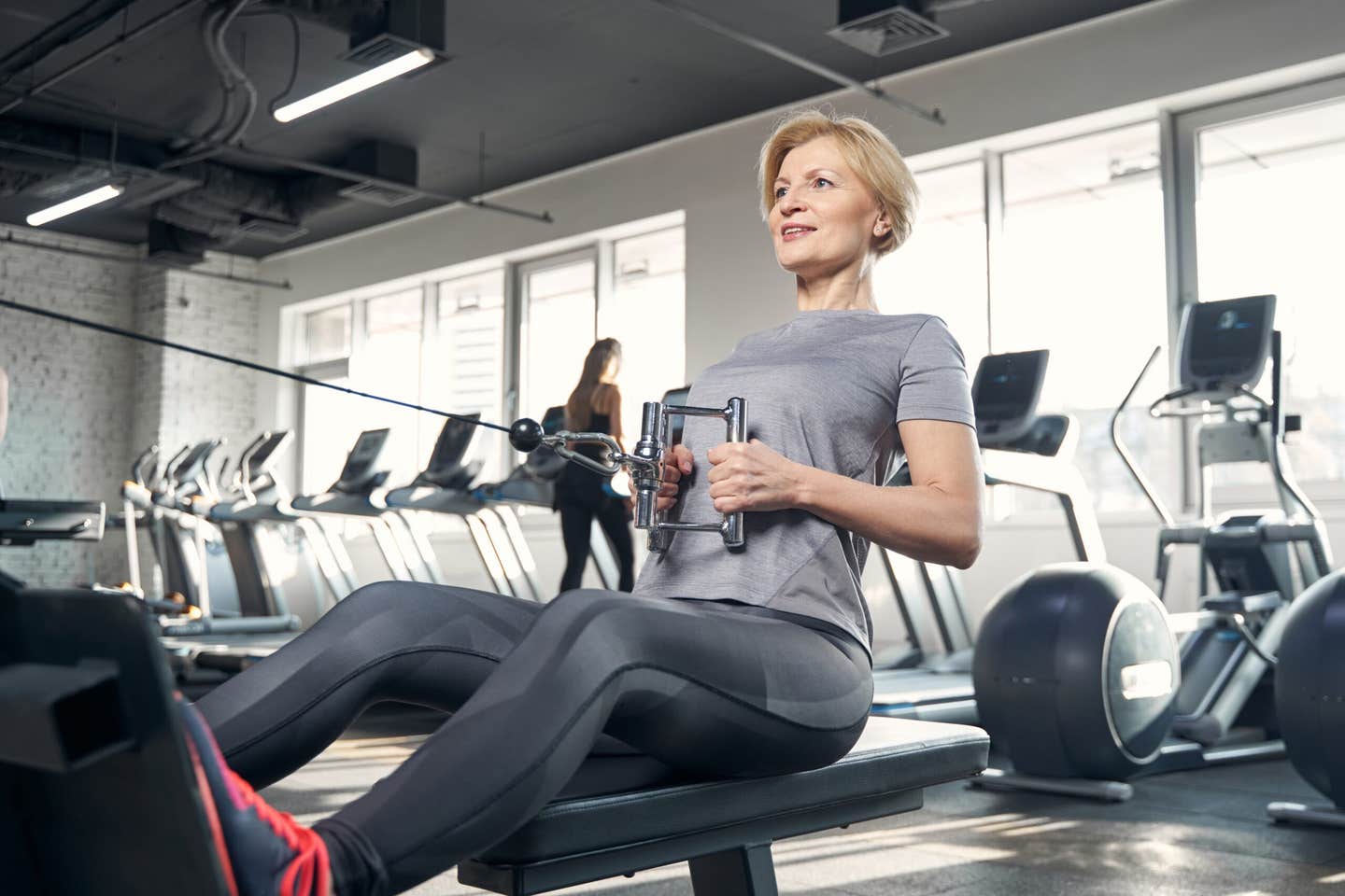 Midlife fitness was tied to longer life, fewer chronic diseases, and more healthy years in a long-term study.