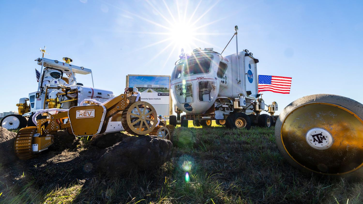 At the groundbreaking for the Space Institute, Dr. Robert Ambrose and students from his lab demonstrated some of the space-related robotics projects they have been working on. 