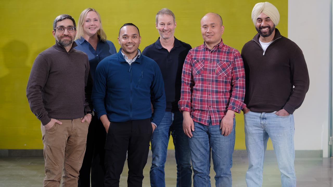 The researchers have developed an entirely new class of compounds with antibacterial properties. From left: Hasan Tükenmez, Mari Bonde, Souvik Sarkar, Fredrik Almqvist, Shaochun Zhu and Pardeep Singh. 