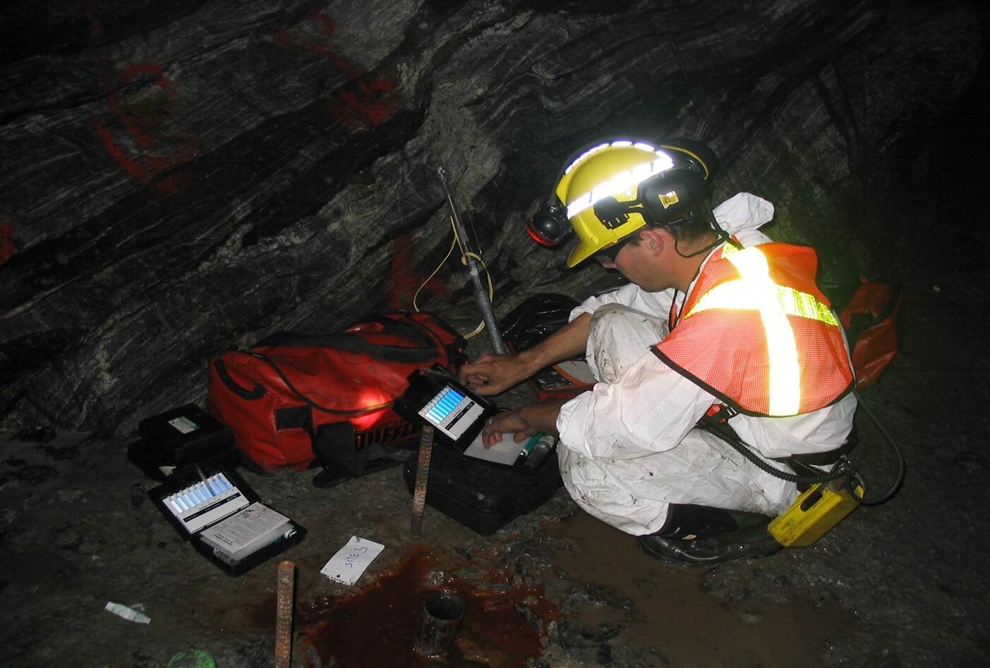 Continuous long-term measurement underground at a mine in northern Ontario provided evidence of sustained accumulation and discharge of natural hydrogen generated within Earth’s crust. 