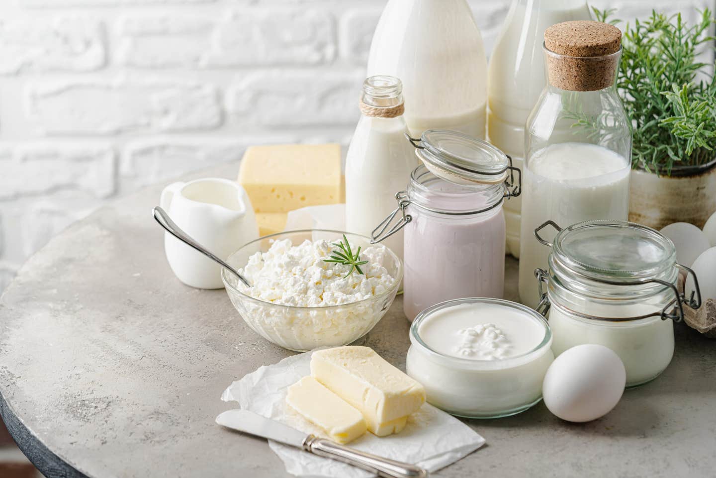 A review of 22 studies found that naturally occurring trans fats in milk, cheese, butter, and yogurt do not increase the risk of heart disease or type 2 diabetes, highlighting important differences from industrial trans fats.