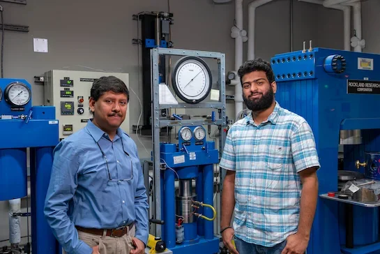 Rajdeep Dasgupta (left) and Debjeet Pathak (right). 