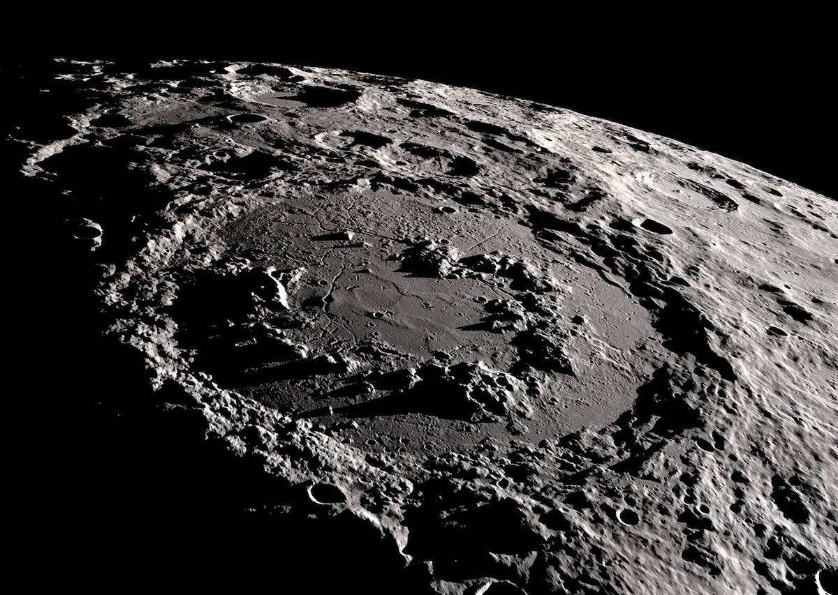 Schrödinger Basin: Moon far side asteroid impacts reveal a long decline in bombardment, challenging the idea of one violent peak 3.9 billion years ago.