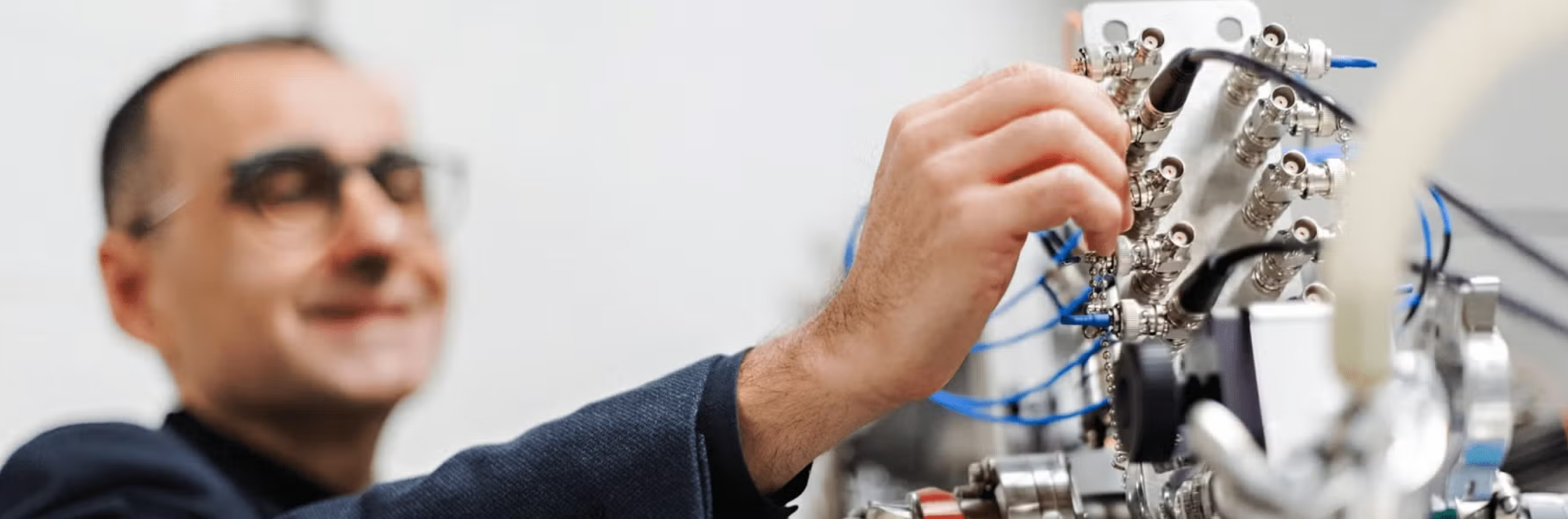 Waterloo researchers develop new quantum-sensing technique that could map single protein structures and lead to breakthroughs in medicine