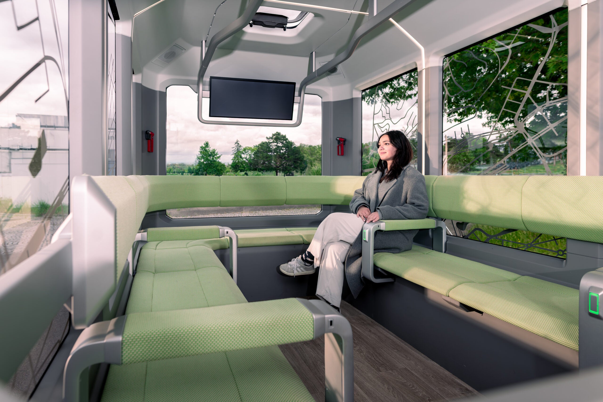 A look into the passenger capsule: The modular vehicle concept enables different applications – from passenger transport to logistics. 