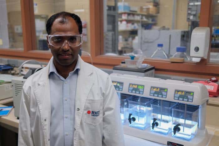 RMIT University Associate Professor Biplob Pramanik in the laboratory where researchers developed a dual-bubble wastewater treatment approach that significantly improves microplastic removal.