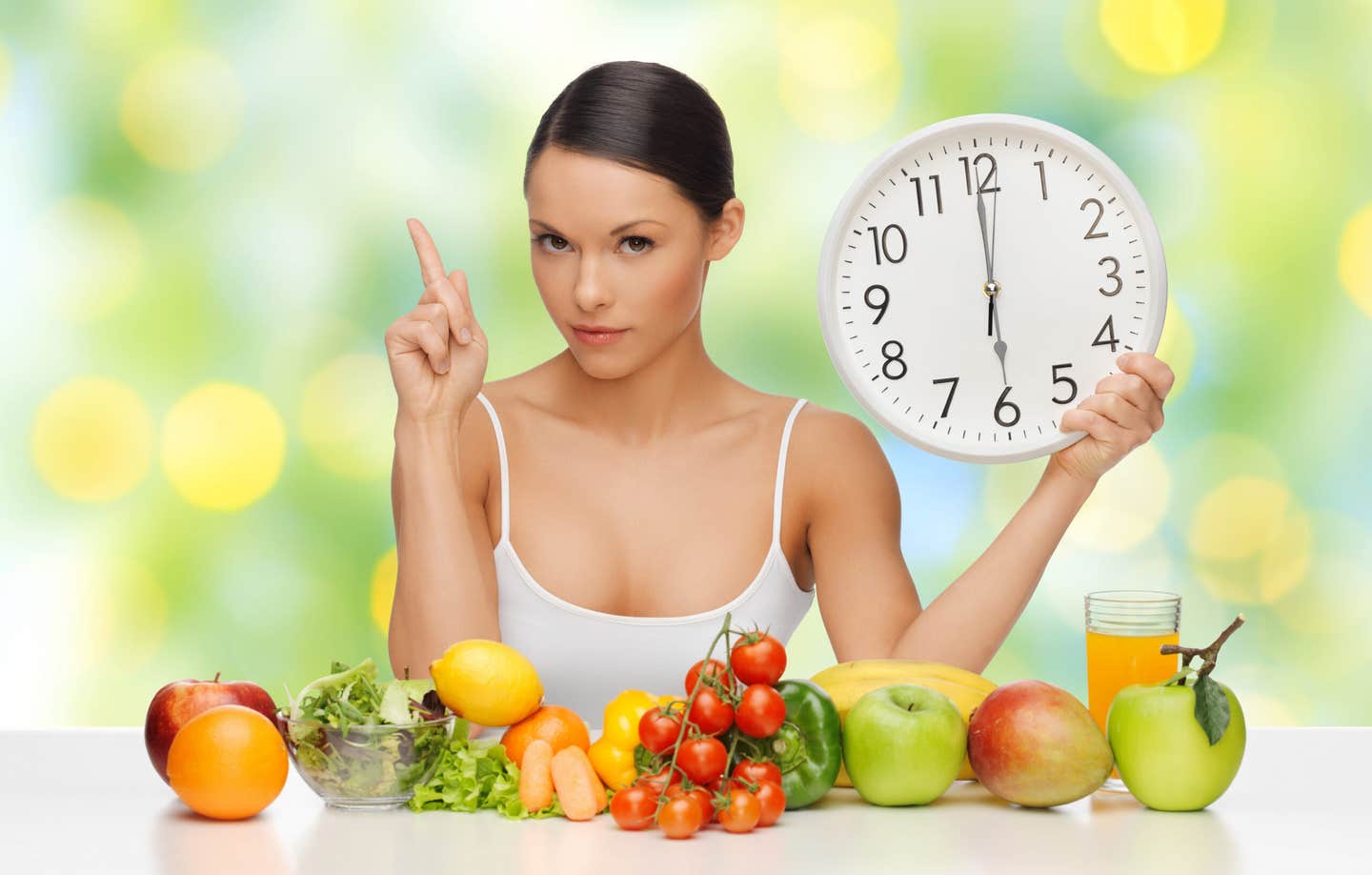 Time-restricted eating for Type 1 diabetes lowered HbA1c without increasing severe glucose complications in a six-month trial.